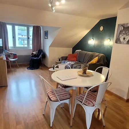 L'esquiros, Studio, Centre Luchon, Casier à Skis, Wifi, Ascenseur, 3 Personnes * Bagnères-de-Luchon