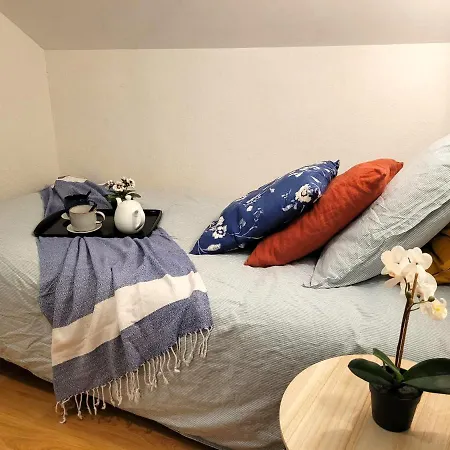 L'esquiros, Studio, Centre Luchon, Casier à Skis, Wifi, Ascenseur, 3 Personnes Apartamento