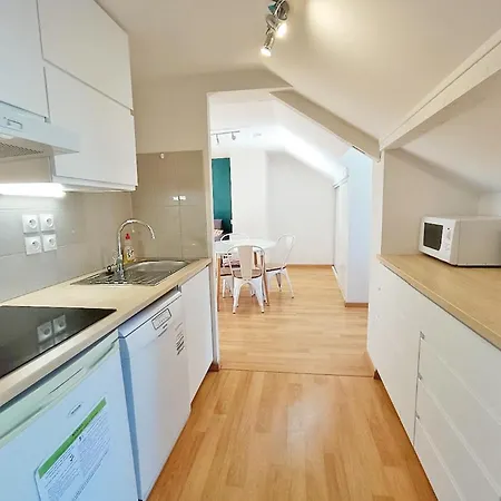 L'esquiros, Studio, Centre Luchon, Casier A Skis, Wifi, Ascenseur, 3 Personnes * Bagnères-de-Luchon