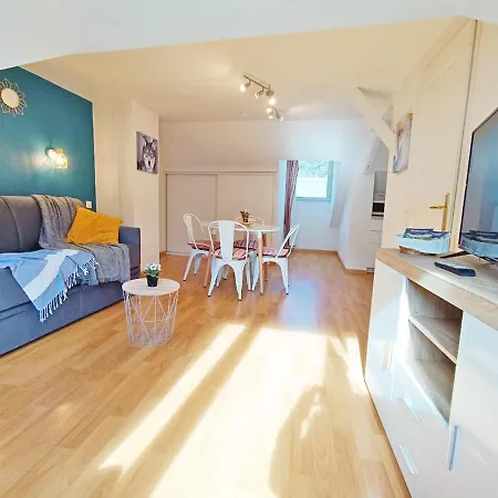 Daire L'esquiros, Studio, Centre Luchon, Casier A Skis, Wifi, Ascenseur, 3 Personnes *